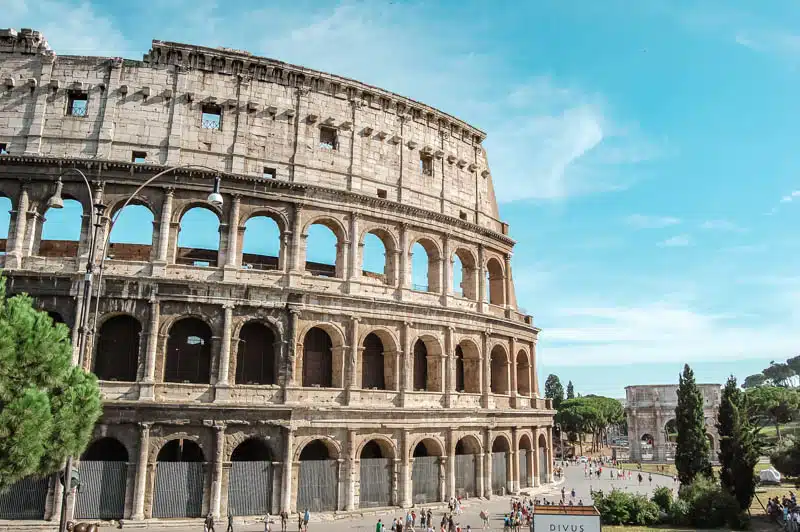 Anreise über Rom Flüge