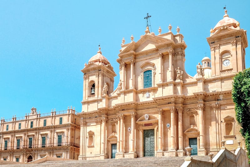 noto kirche sizilien sehenswürdigkeiten